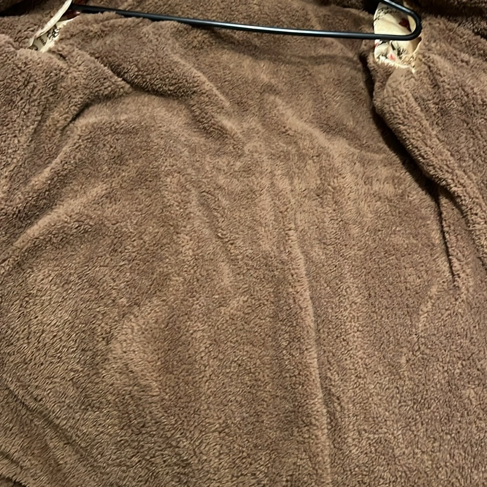 Women’s Army Coat - Picture 8 of 10